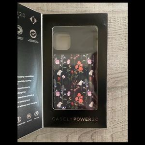NWT Casely Power 2.0 Black Floral iPhone 11 Pro Charging Case